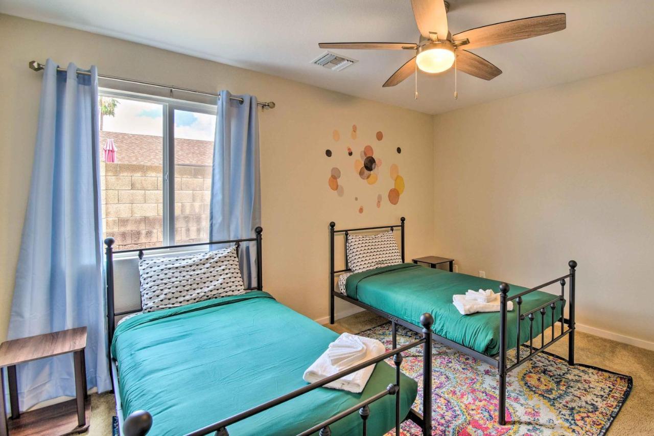 Stylish Glendale With Private Yard And Patio Feriehus *
