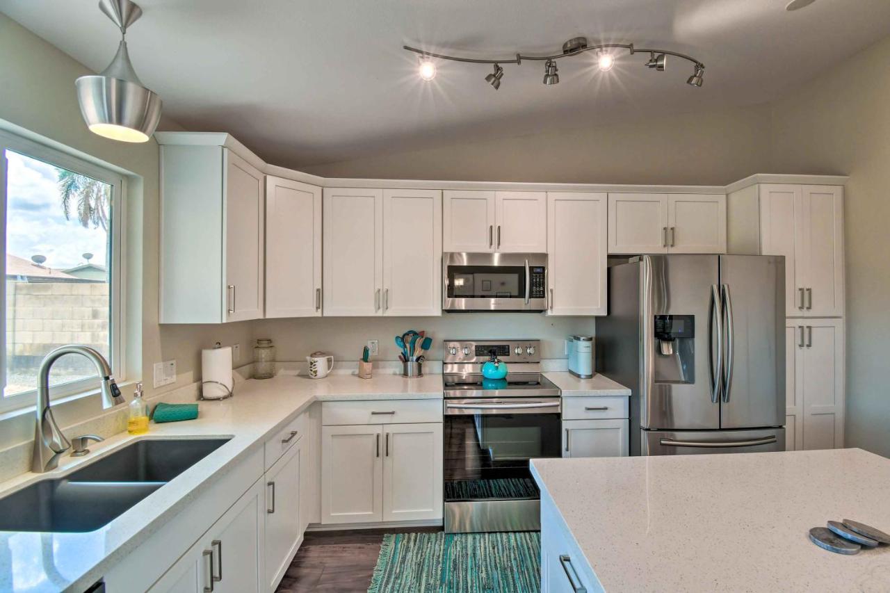Feriehus Stylish Glendale With Private Yard And Patio *